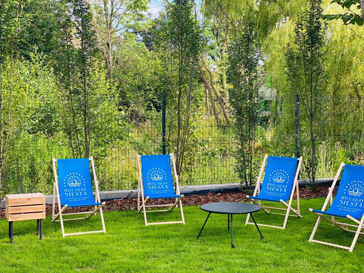 Hotel Holiday Siesta Pensjonat, Domki Rewal Zewnętrze zdjęcie